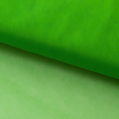 Фатин матовый 16-146, 12 гр/м2, шир.300см, цвет зелёный - купить в Ангарске. Цена 112.70 руб.