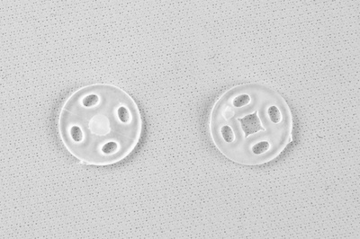 Кнопки пришивные пластиковые 10 мм, блистер 24шт, цв.-прозрачные - купить в Ангарске. Цена: 48.41 руб.